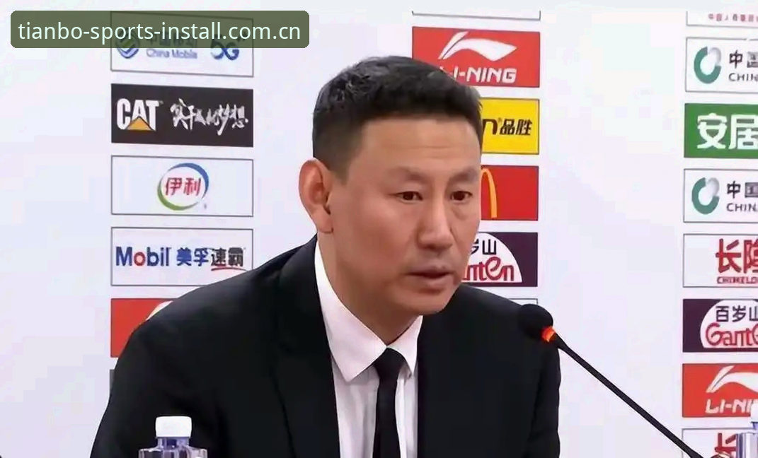 综合体育官方安装中国官网 揭秘李楠接掌北京男篮帅位背后的真相:从三年禁赛到总冠军野望